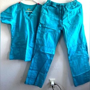 Turquoise scrubs